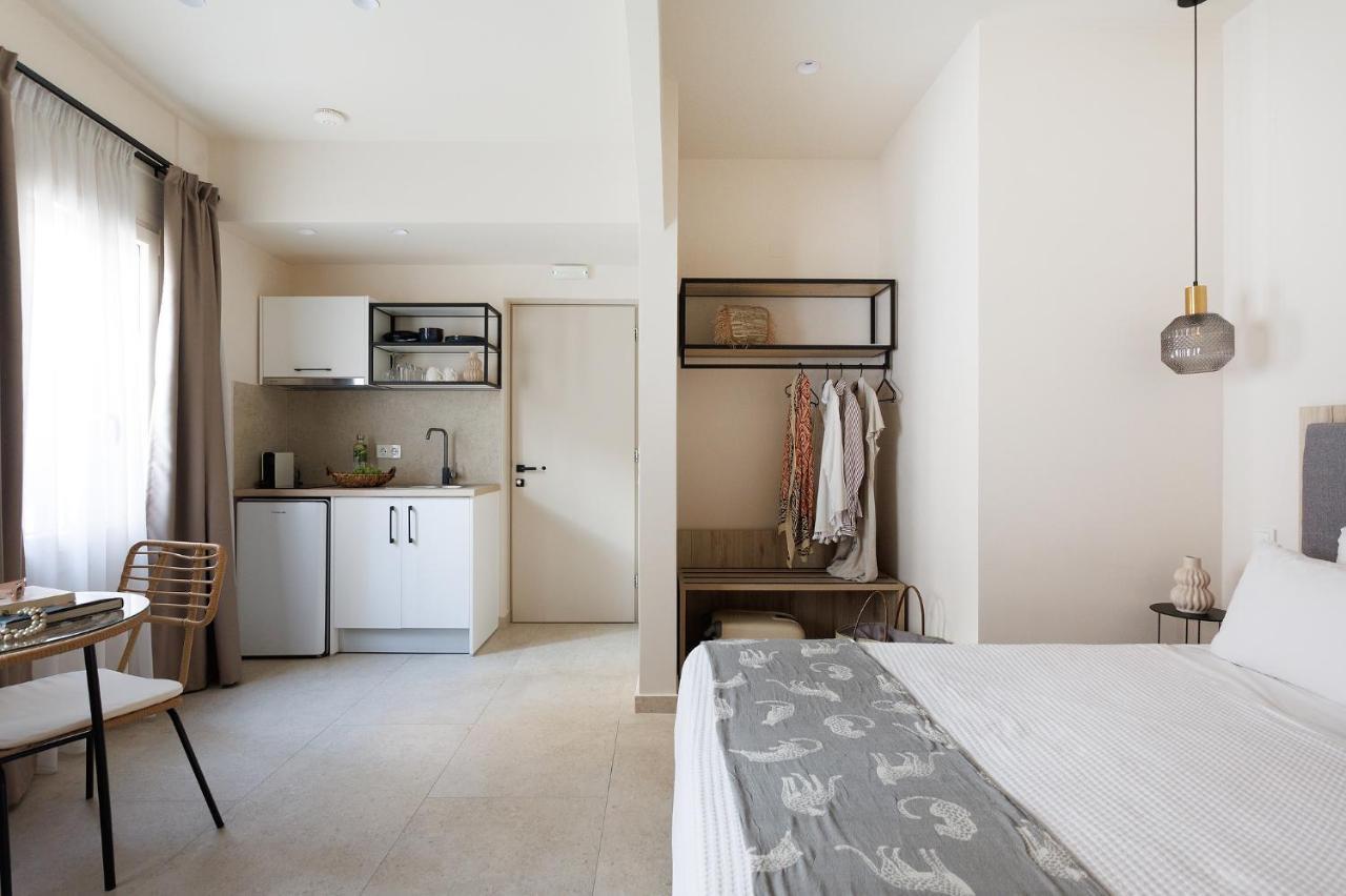 Limeria Studios & Maisonettes 帕尔加 外观 照片